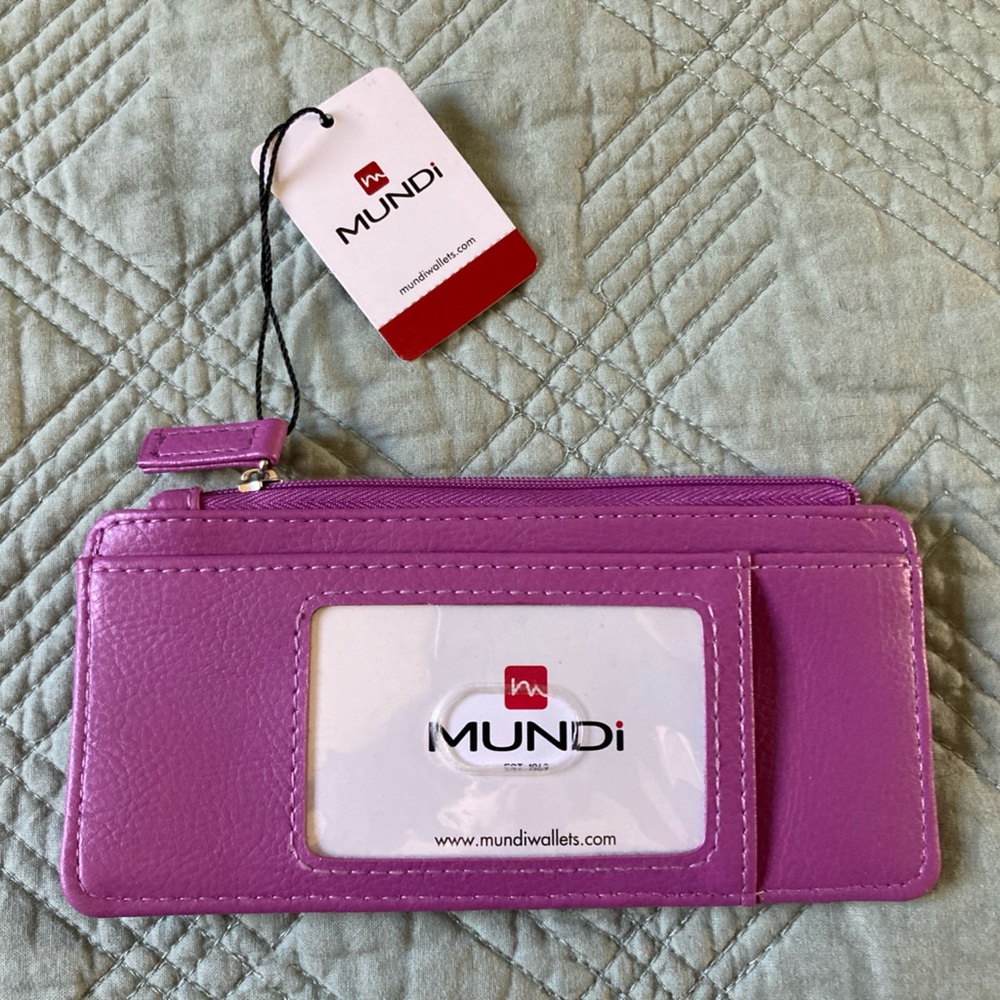 *LAST CHANCE- LEAVES 1/2* Mundi Wallet with ID Slot